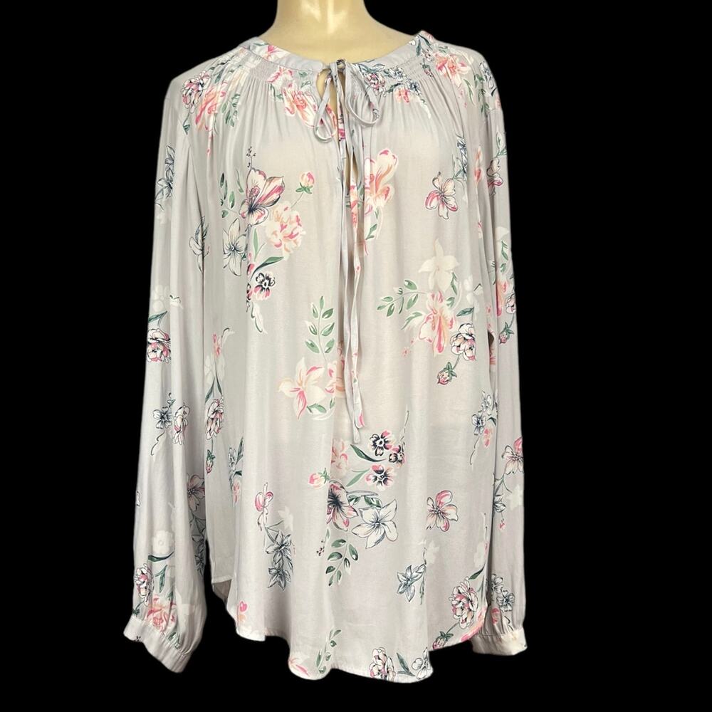 TORRID Woman’s Semi-sheer Floral Chiffon Tunic Blouse Puff Sleeve Smocking 2X